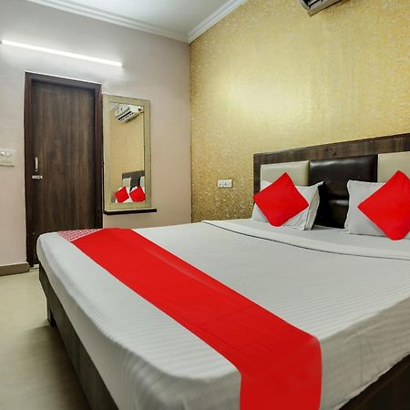 Hotel O Royal Mohali Kültér fotó