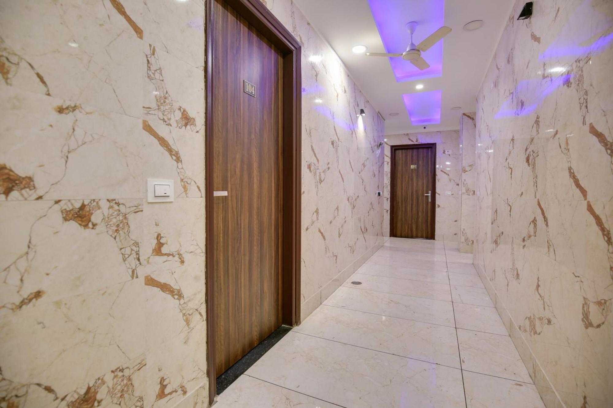 Hotel O Royal Mohali Kültér fotó